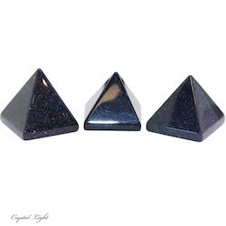 China, glassware and earthenware wholesaling: Blue Goldstone Pyramid