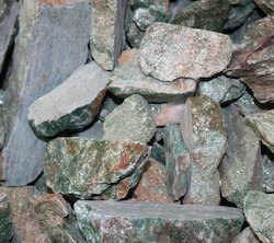 China, glassware and earthenware wholesaling: Fuchsite Rough Off Cuts /2KG