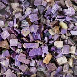 China, glassware and earthenware wholesaling: Charoite Large Chip/ 100g