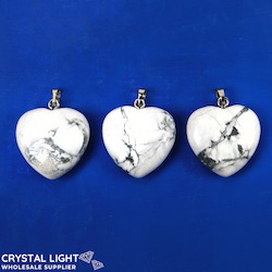 China, glassware and earthenware wholesaling: Howlite Heart Pendant