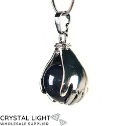 China, glassware and earthenware wholesaling: Hand and Blue Goldstone Sphere Pendant