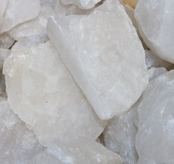 Milky Quartz Rough Off Cuts/2kg