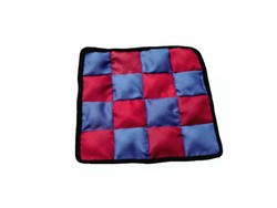 Squeaker Mat Deluxe Red/Blue Med