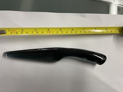 8A - GLASS - BLACK KNIFE SHAPE - XAP65**