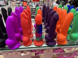 Wholesale trade: 3D - SILICONE - DONGS SECONDS - 7-8" REALISTIC WITH BALLS - DARK PURPLE - CN-D-01**