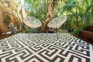 Outdoor Rug - Luxe Grey and White