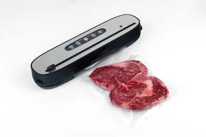 Cooking Accessories: Xplora Portable Vacuum Sealer