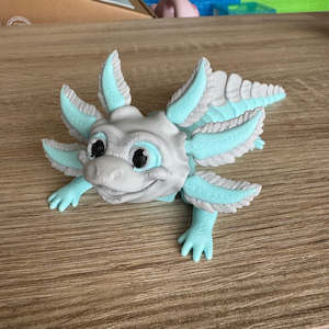 3D Printed Cute Axolotl ice blue / soft grey