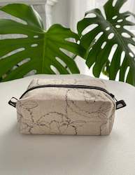 Cotton/Linen Makeup Pouch (Sheep)