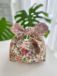 Clothing: Floral & Fairy Lunch Bag