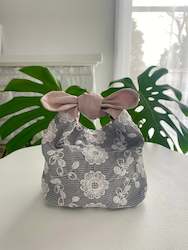 Floral Embroidered Pink Ribbon Lunch Bag