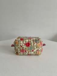 Clothing: Quilted Floral Makeup Pouch Blue Fastener(small)