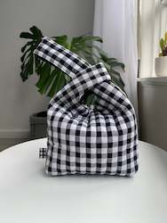 Japanese style Quilted Knot Bag(medium gingham)