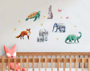 MIX PRINT SEVERAL ANIMALS Wall Decal