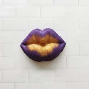 Bath Bomb: This Kiss