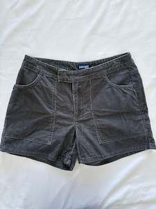 Womenswear: 00’s Corduroy shorts | Size 12