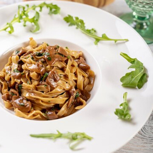 Fettuccine Al Fungi (veg)