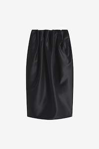 PLEATED WAIST PENCIL SKIRT IN BLACK, SS24