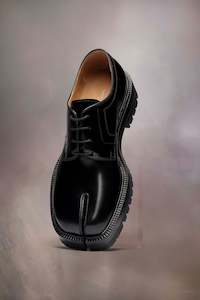 Womens Shoes: TABI LACE-UPS IN BLACK, SS24