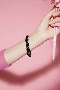 Daisy Bracelet In Jet, Aw23