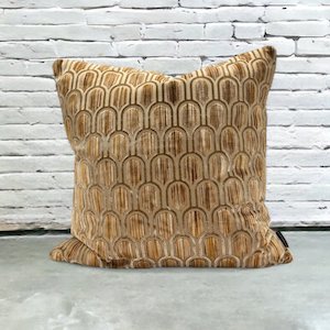 Beverly Hills | Champagne Cushion