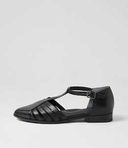 Orvies Xw Black Patent Leather Flat Shoes by Ziera at Ziera NZ