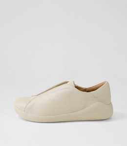 Yass Xw Oatmilk Natural Leather Elastic Flat Shoes by Ziera at Ziera NZ