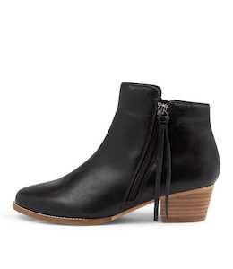 Vendas Xf Black Leather Ankle Boots Nh by Ziera at Ziera NZ