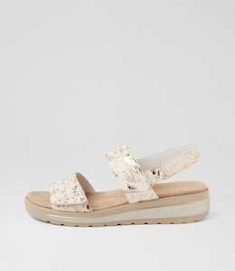 Garlin W Nude Metallic Pale Gold Leather Sandals by Ziera at Ziera NZ