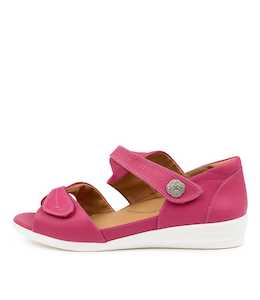 Shoe: Doxie W Fuchsia Leather by Ziera at Ziera NZ