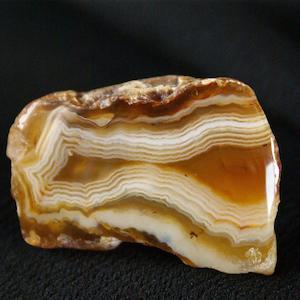 Banded Agate with laminations of Chalcedony