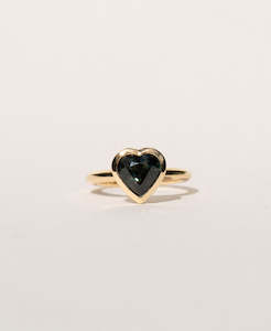 Jewellery manufacturing: Frida Engagement Ring - 18k Yellow Gold, Heart Cut Green Sapphire 2.57 carat