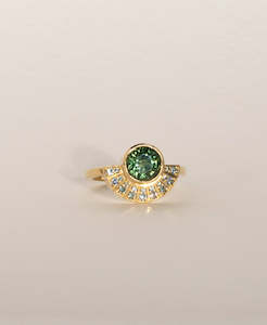 Deco Sun Engagement Ring - 18k Yellow Gold, Round Mixed Cut Green Sapphire 2.0 carat