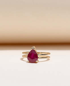 Jewellery manufacturing: Limited Edition 170 - 9k Yellow Gold, Ruby