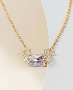 One of a Kind 431 - 18k Yellow Gold, Morganite