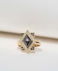 One of a Kind 404 - 18k Yellow Gold, Black Diamond