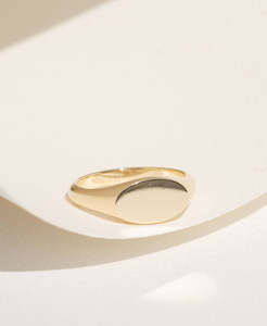 Arden Signet - 18k Yellow Gold