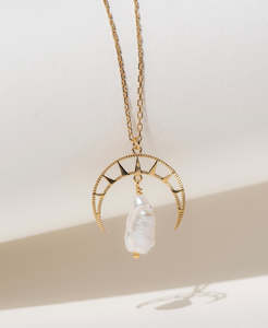 Radiant Necklace - 22k Gold Vermeil, Pearl