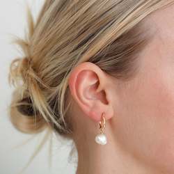 Gold smithing: Baroque Pearl Hoops