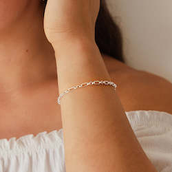 Modern Figaro Belcher Bracelet