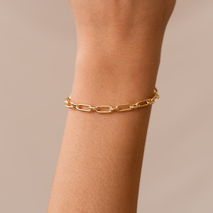 Gold smithing: Figaro Paperclip Chain Bracelet